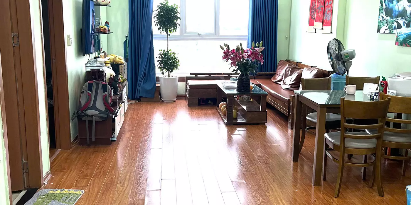 Chính chủ cần bán căn hộ 2 ngủ view thoáng, đẹp như mới giá 2.3 tỉ tại KDT Thanh Hà Cienco 5
