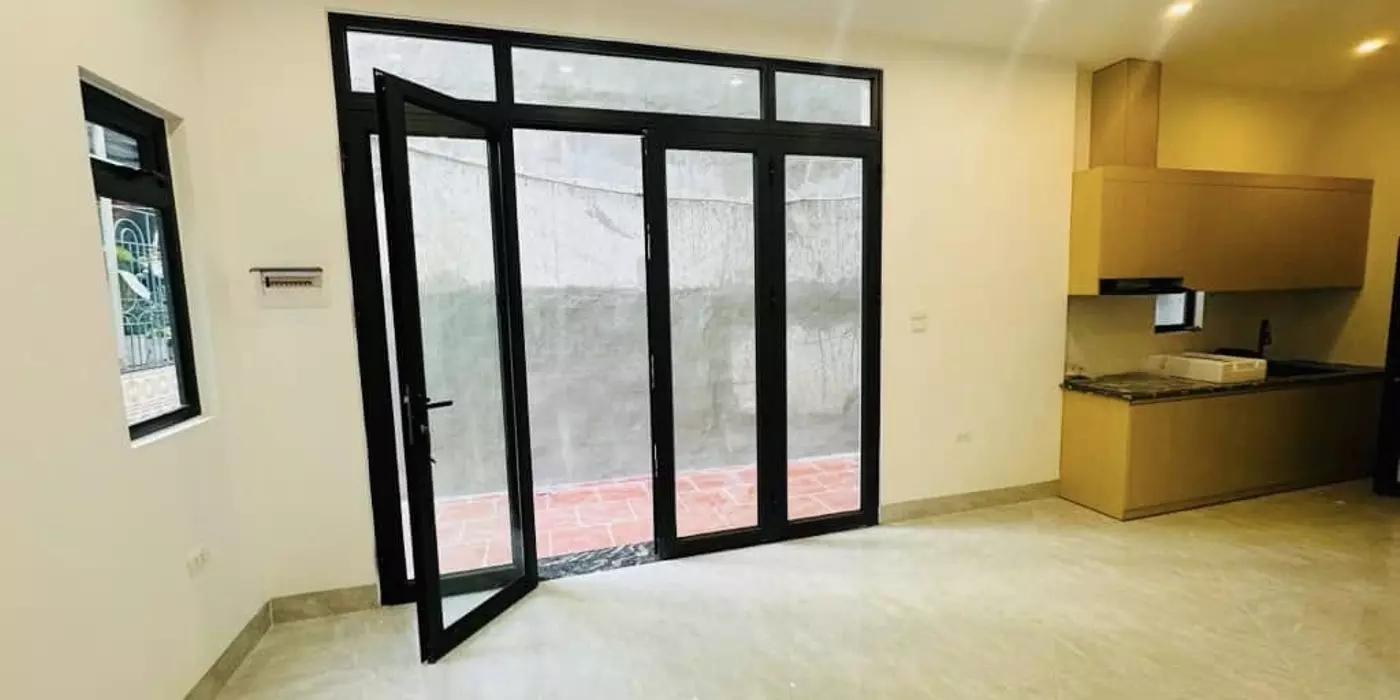 BÁN NHÀ NGÔ GIA TỰ, THƯỢNG THANH, 31M, 5T, 4.85 TỶ, NHÀ ĐẸP, XÂY MỚI