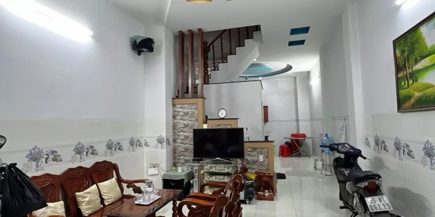 NHÀ 1/ BÌNH TRỊ ĐÔNG, HẺM 6M THÔNG ĐƯỜNG CHIẾN LƯỢC, 53M2, 4 TẦNG 4 PN, GIÁ 5.6 TỶ
