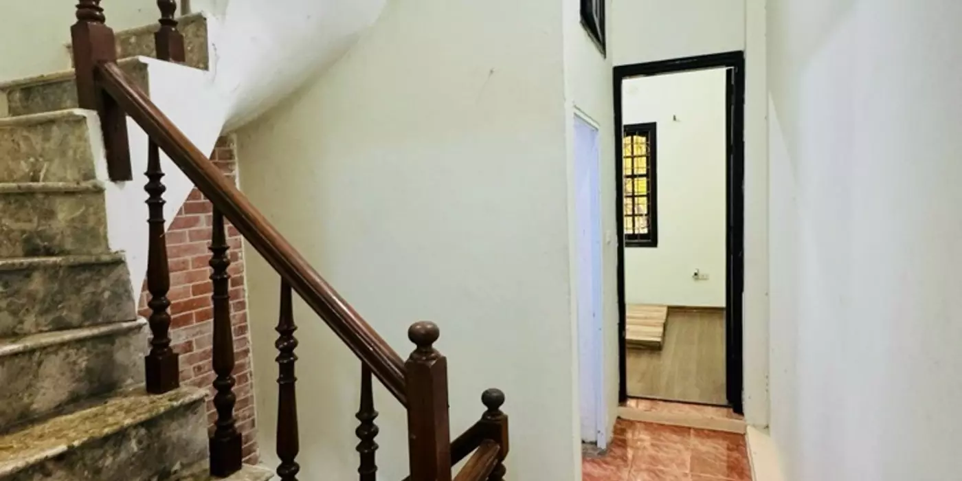 Hiếm, Đào Tấn, 40 m2, 4 tầng, giá chỉ 9.5 tỷ