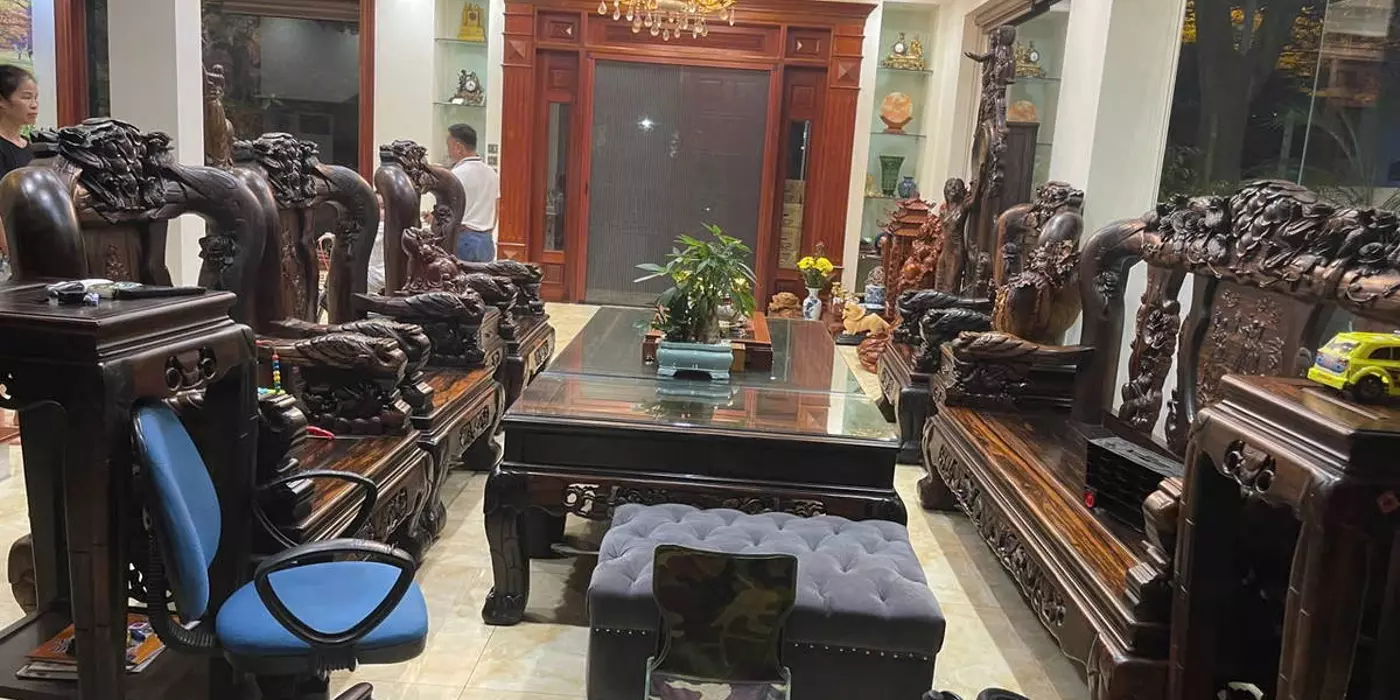 Bán gấp biệt thự đẹp 3 tầng KĐT An Hưng, 306m2, mặt tiền 12m, vỉa hè và đường rộng, giá 62 tỷ
