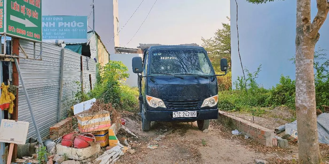 Lô đất 105m2, ngang 4.5m, Nguyễn Xiển, ngay Vinhomes, GPXD 5 tầng, nhỉnh 4 tỷ