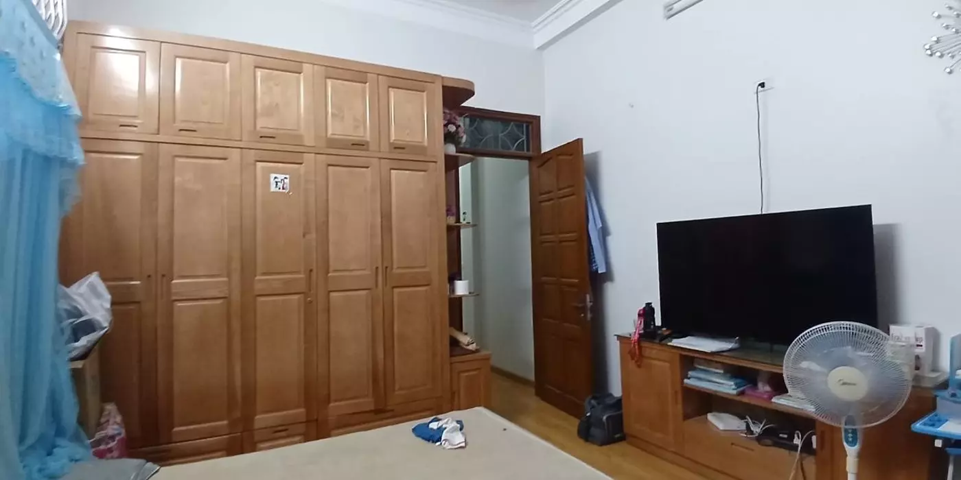 Bán nhà Tô Hiệu giá 8.95 tỷ, diện tích 45m2, 3 tầng, mặt tiền 5m