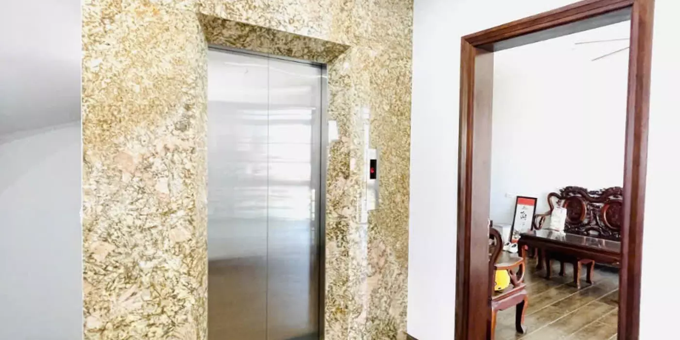 BÁN NHÀ  HOÀNG MAI - HOÀNG MAI, DT 50 M, 5 TẦNG, TM, MT 6,1 M, GIÁ 18,5 TỶ.