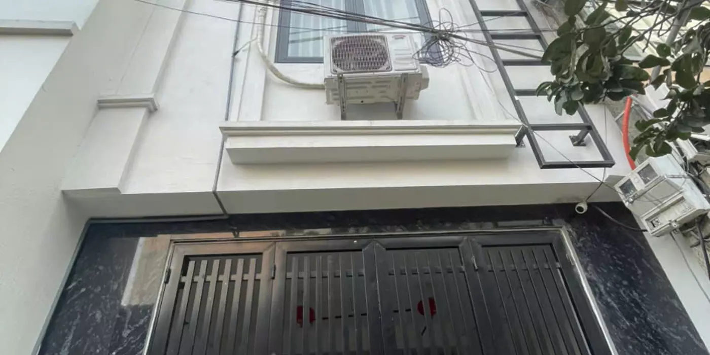 CCMN 54m2 7 tầng thang máy 13 phòng cho thuê full 60 triệu/tháng giá chỉ 9 tỷ