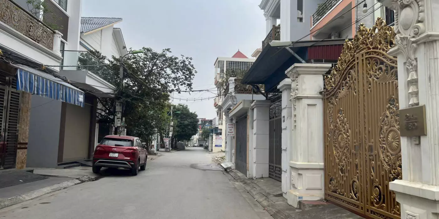 Bán nhà 90m2, 4 tầng lô góc tại Trung Lực, ô tô đõ cửa ngày đêm, giá 8,3 tỷ