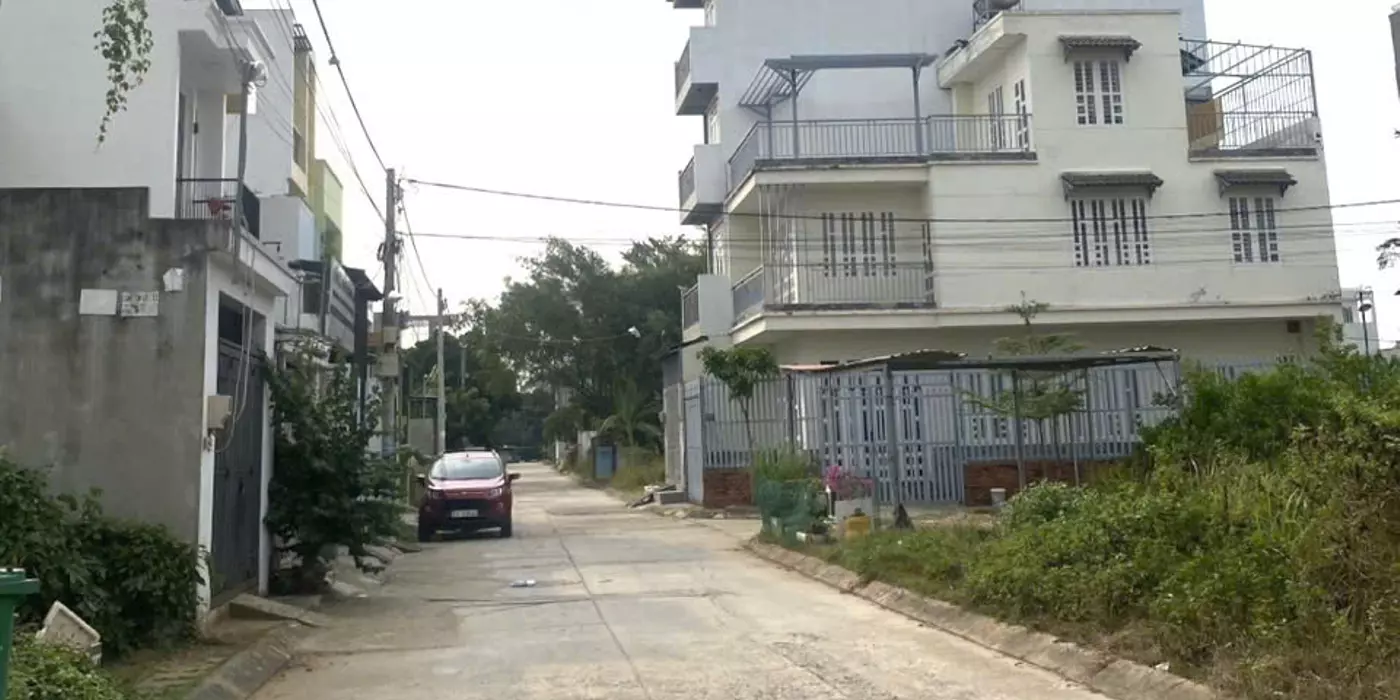 P lô¸ Bán nền, Long Phước, Thủ Đức, DT 50m2 ( 4 x 13 ) Giá mềm¸ chỉ 2ty Hơn