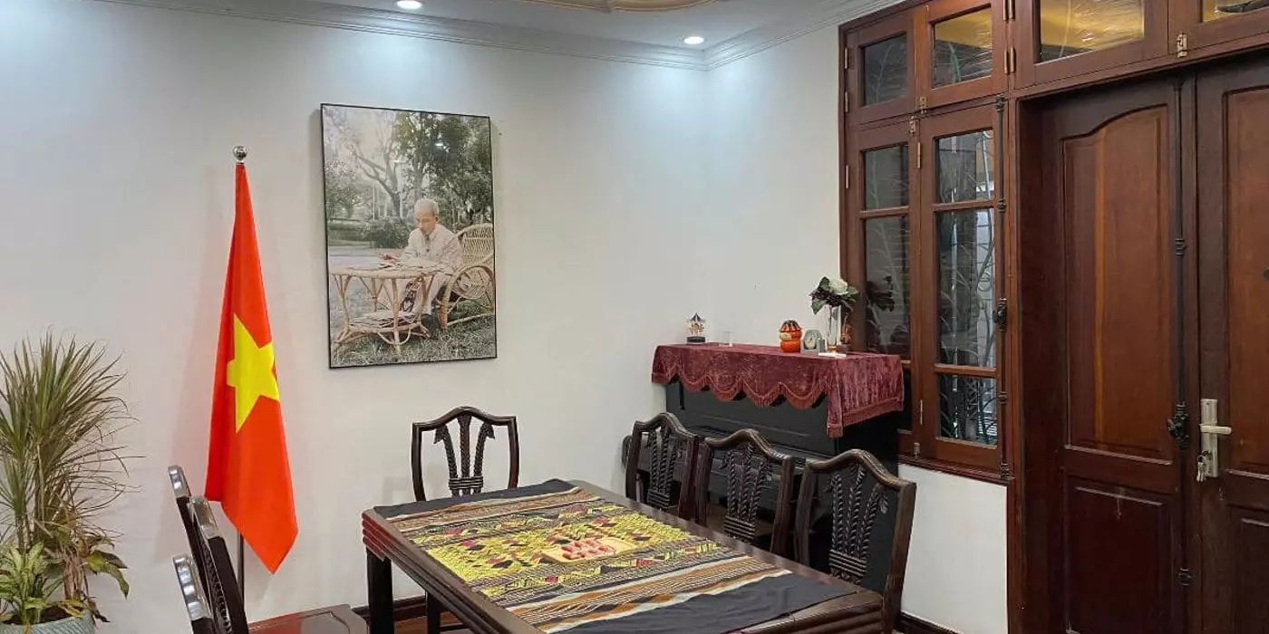 Bán nhà phố Lê Thanh Nghị, Hai Bà Trưng 56m, 5 tầng, mt 5.7m. Giá: 16.5 tỷ. LH: 0937158386