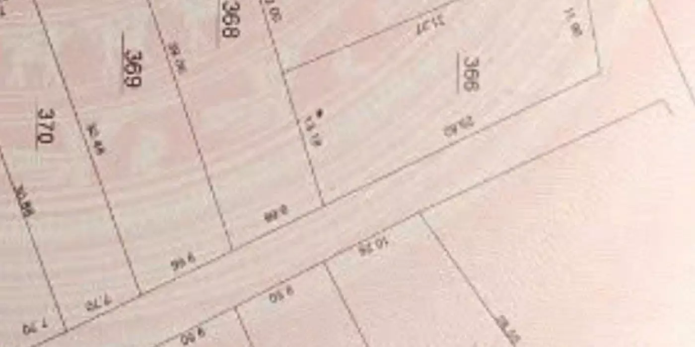 Bán 360,6M đất sổ đỏ chính chủ, đường thông 2 xe ô tô tránh nhau, giá 10tr/m (có thương lượng)
