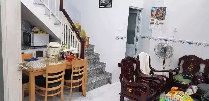 Bến Nghé 28.8N2  2 tầng , ngang 5.7 dài 5.05 giá 2.6 tỷ
