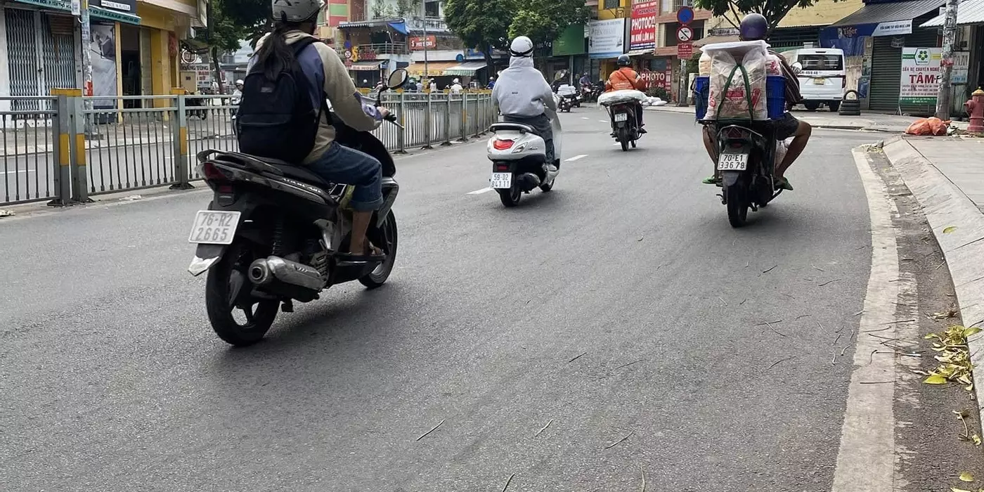 BÁN CHDV 4 TẦNG LŨY BÁN BÍCH, QUẬN TÂN PHÚ, DÒNG TIỀN 60TR/TH, NHỈNH 7 TỶ