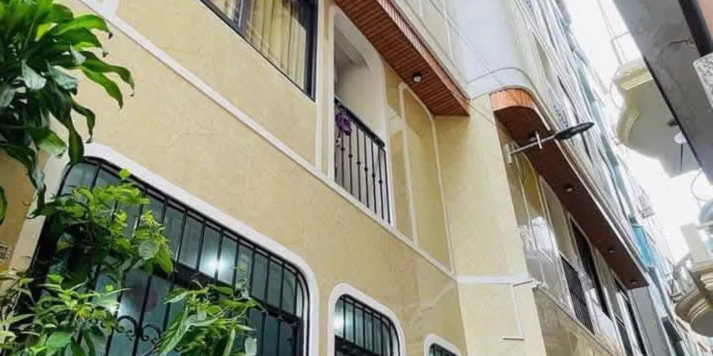 TOÀ NHÀ CC MINI DỊCH VỌNG 57M – 7 TẦNG THANG MÁY – MẶT TIỀN SIÊU RỘNG – 17 PHÒNG KHÉP KÍN – DÒNG