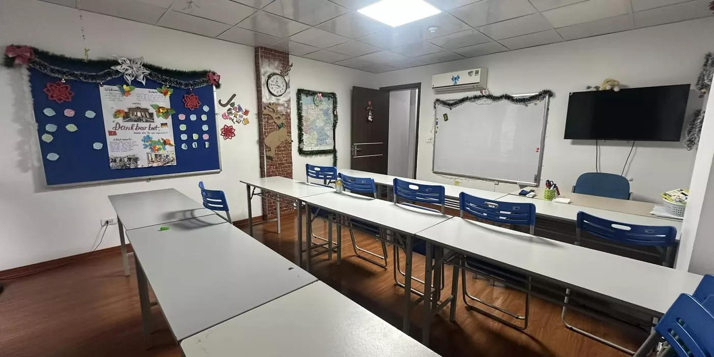 Bán tòa văn phòng phố Đội Cấn 65m2, 5T thang máy, MT4.5m QH ổn định kinh doanh đỉnh