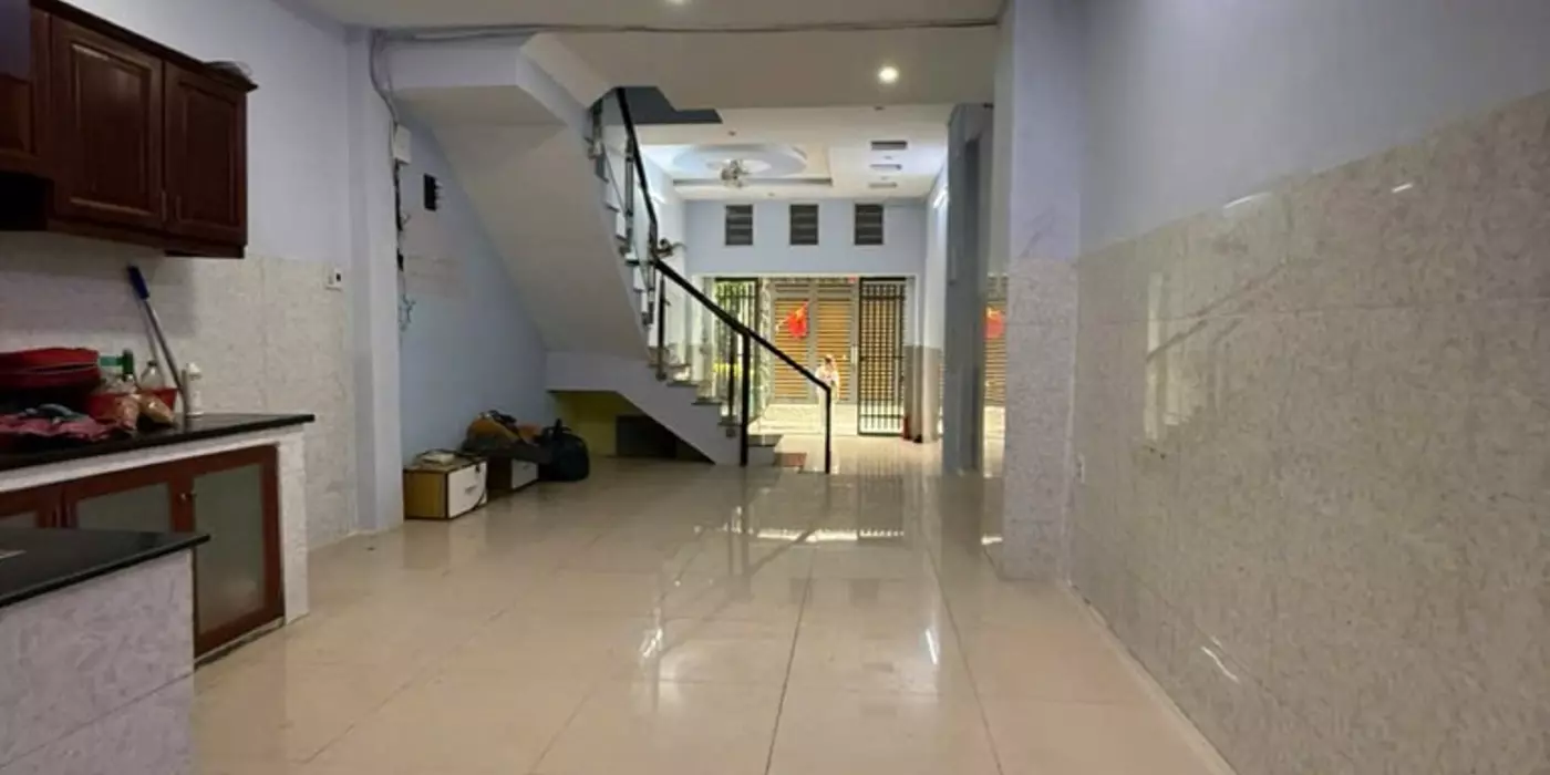 HẺM XE HƠI, NGAY LÊ VĂN QUỚI, 62M2, 3 TẦNG 4PN GIÁ 5.7 TỶ