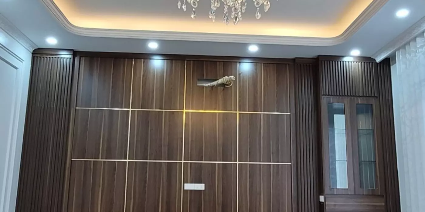 Hiếm! 11.3 tỷ - Xuân La, Tây Hồ - cực gần phố - Thang máy