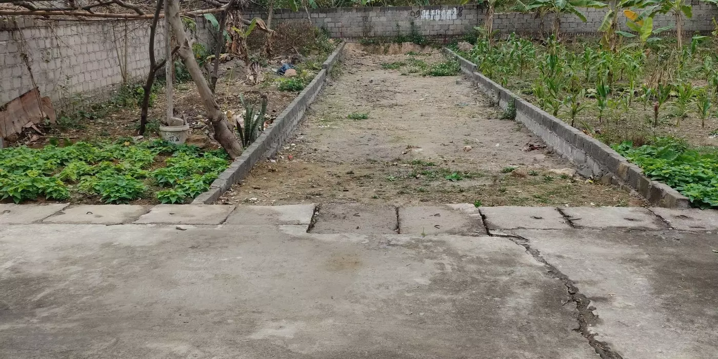 Em vẫn còn 1 em phân lô ck2, Xuân Sen, Thuỷ Xuân Tiên, Chương Mỹ HN . 
👉Dt 76m full thổ cư