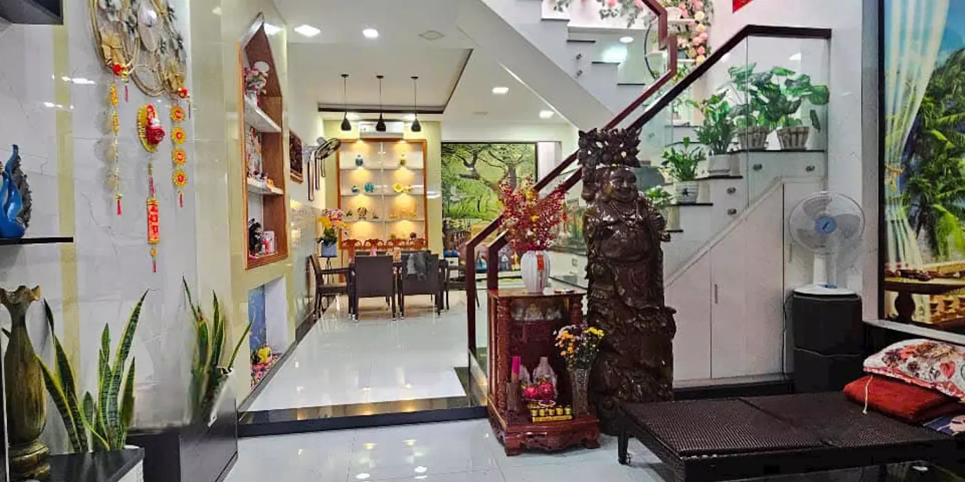 🌼🌹CHỦ GẤP BÁN NHÀ CÒN MỚI DỌN VÔ Ở NGAY - HAI TẦNG - HƠN 100M2 - Ô TÔ NGỦ TRONG NHÀ - XTS - HÓC