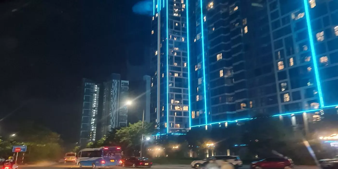 Nhỉnh 8 tỷ có nhà 4 tầng 202m2 sàn ở và cửa hàng kinh doanh tại Trâu Quỳ, Giâ Lâm. Lh 0989894845