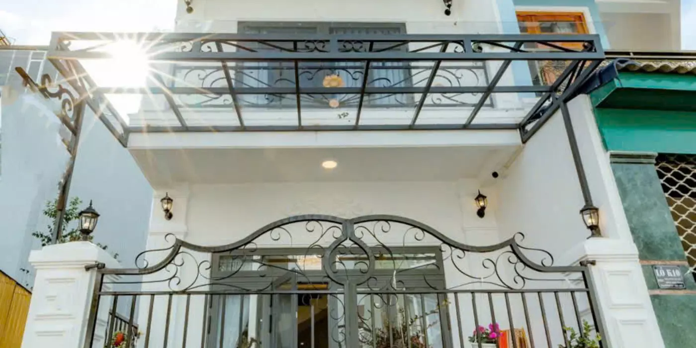 GIÁM SẢM SÂU CHƯA ĐẾN 8 TỶ BÁN NHANH NHÀ NGUYÊN CĂN 1 TRỆT 3 LẦU TRẦN ANH TÔNG P8 ĐÀ LẠT