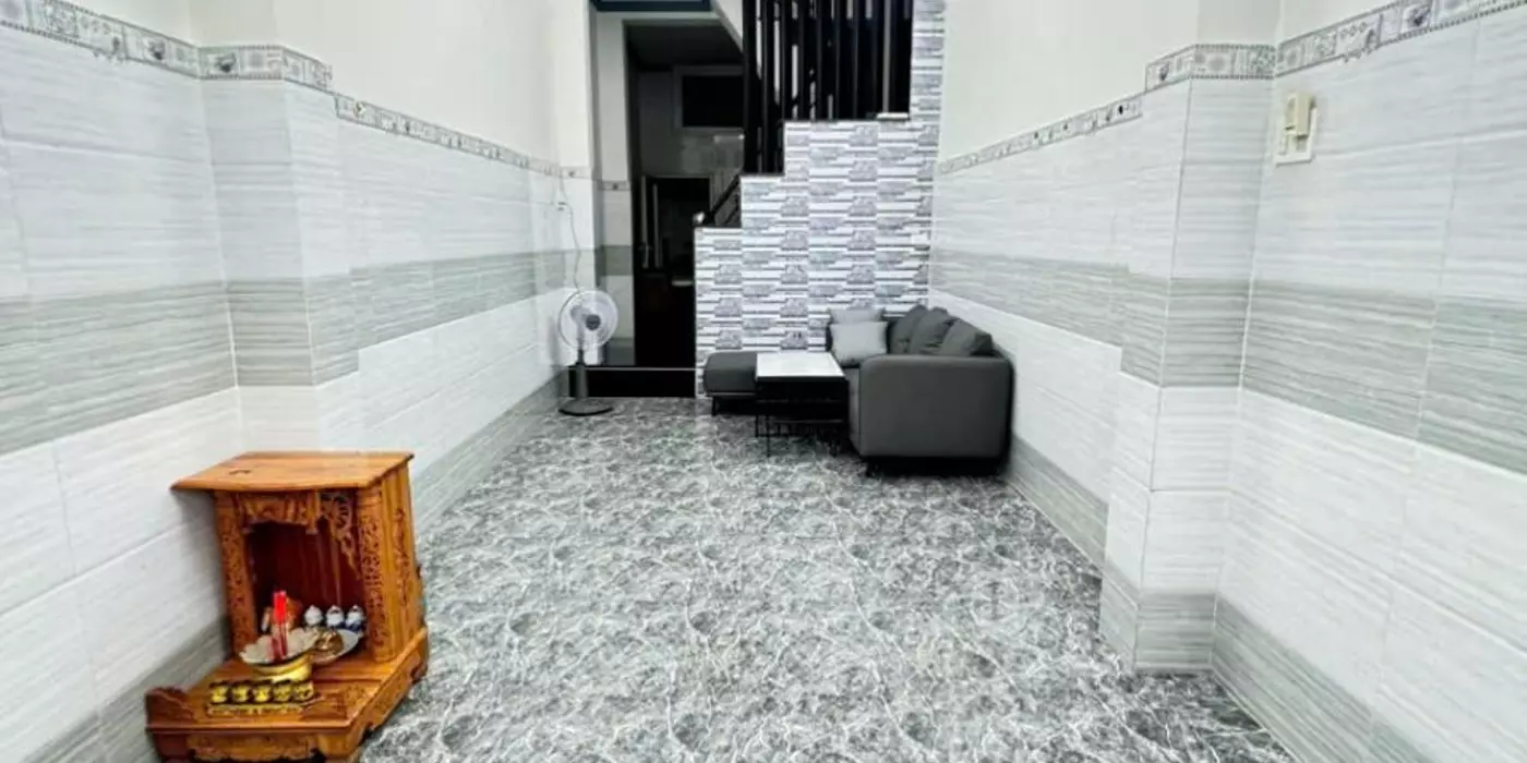 NHÀ 1/ ĐƯỜNG 5A, GẦN CHỢ BÌNH LONG, 40M2, 2 TẦNG 3PN GIÁ CHỈ 3.3 TỶ