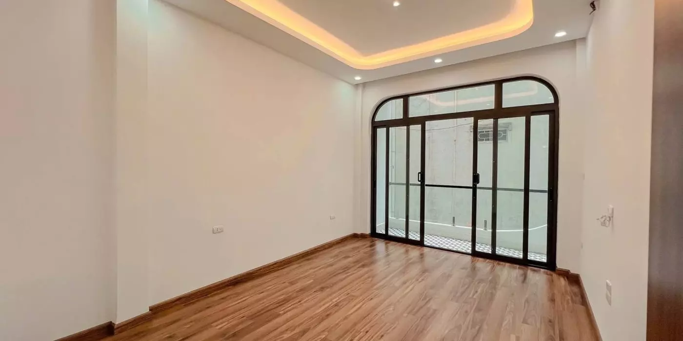 Bán nhà Trương Định giá 9.3 tỷ, 60m2, 4 tầng, mặt tiền 4m