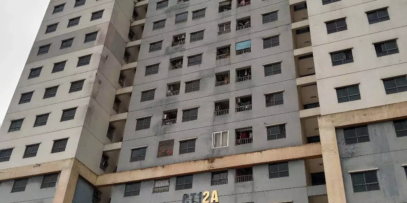 Bán gấp CH chung cư CT 12A ,  Nguyễn  Xiển , Hoàng Mai, DT: 70m2 – 2PN. Giá 3,03 tỷ
