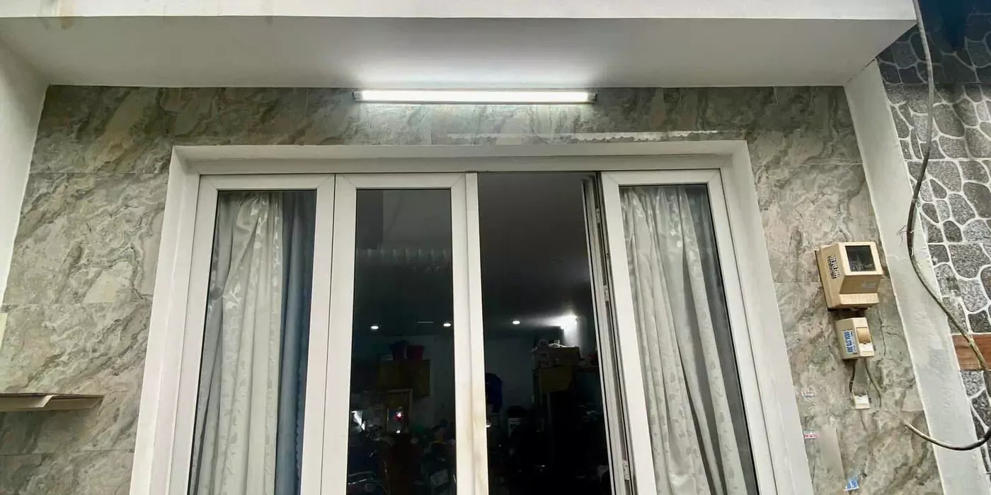 Nhà 2 tầng DT : 4x12 Hẽm Ôtô Tân thới Hiệp Q12 Giá 2.7Tỷ