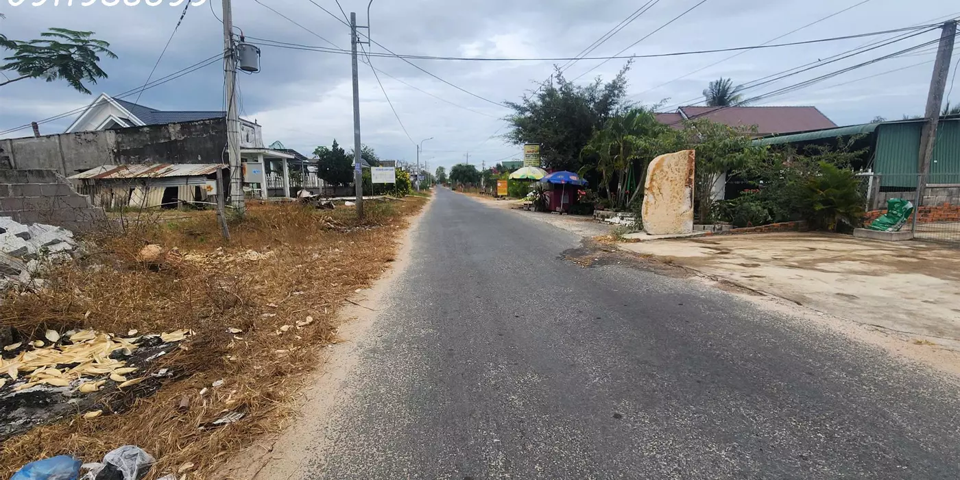 Bán đất mặt tiền Nguyễn Thông, Tân Bình, thị xã LaGi giá ngộp chỉ 200 triệu/m ngang