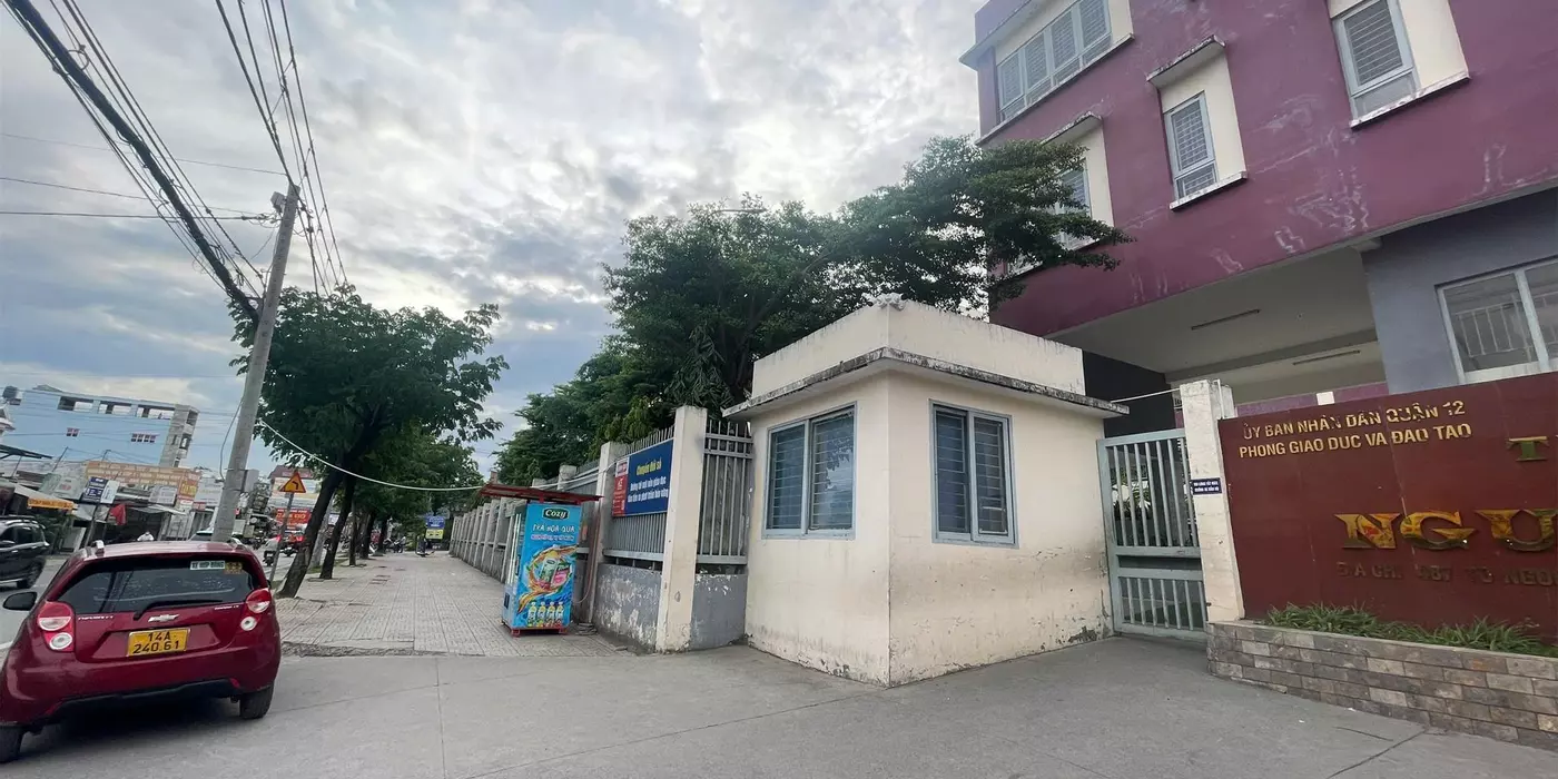 TL22- Nhà SỔ HỒNG - HOÀN CÔNG đầy đủ - 1 sẹc   thoáng rộng 1,265 tỷ ..