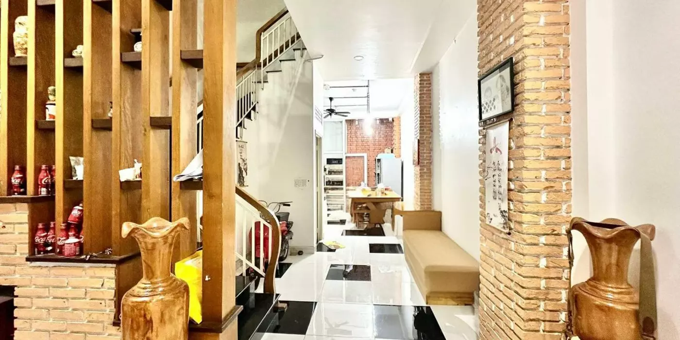 NGUYÊN HỒNG Q.GÒ VẤP - HẺM 4M - ( 4.3 x 17 ) 5 TẦNG - 74M² 9.8 TỶ