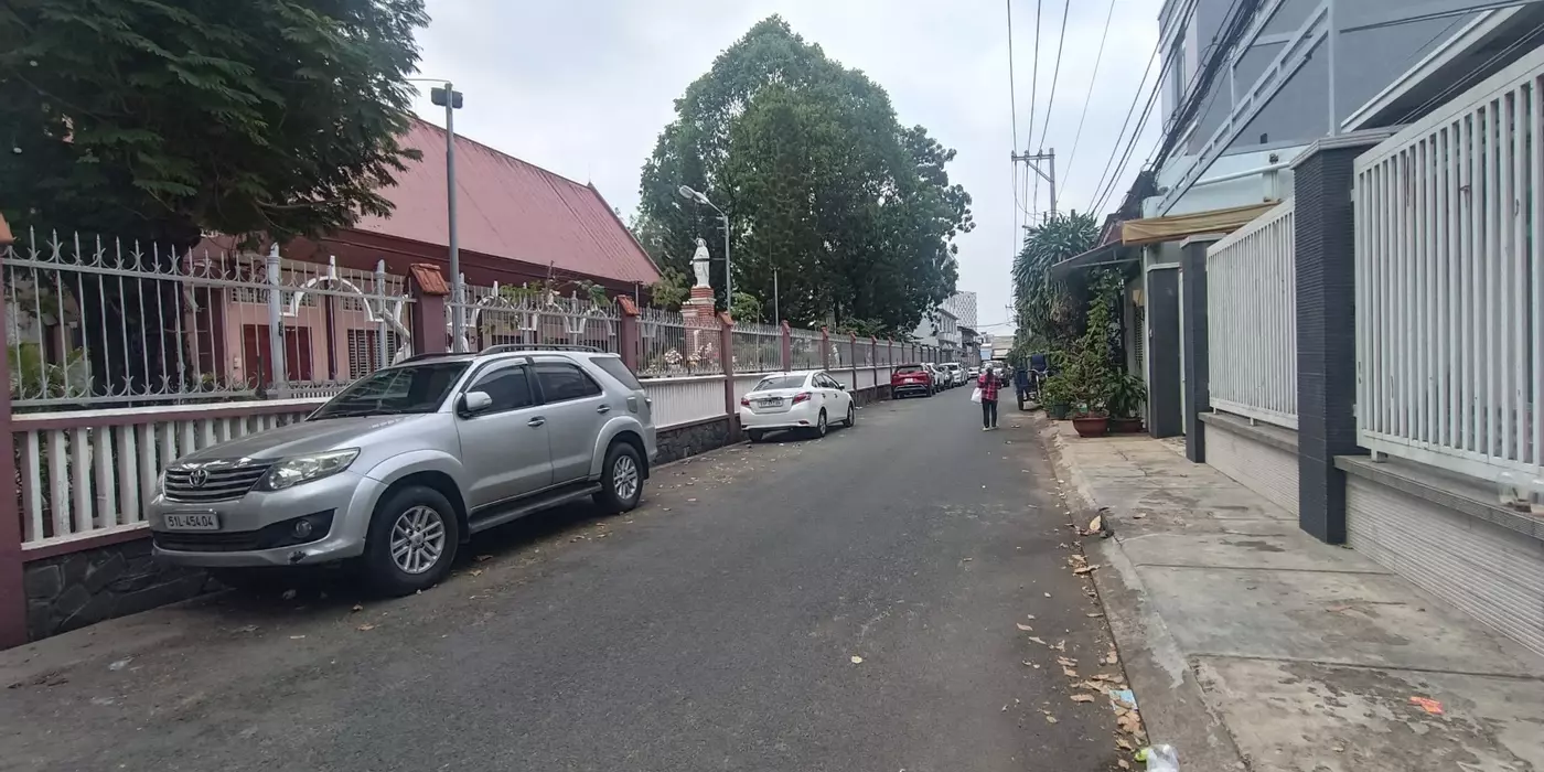 NHÀ MẶT TIỀN CHỢ TAM HÀ, 3 TẦNG 84M2, ĐƯỜNG SỐ 6, LINH ĐÔNG, 12 Tỷ.