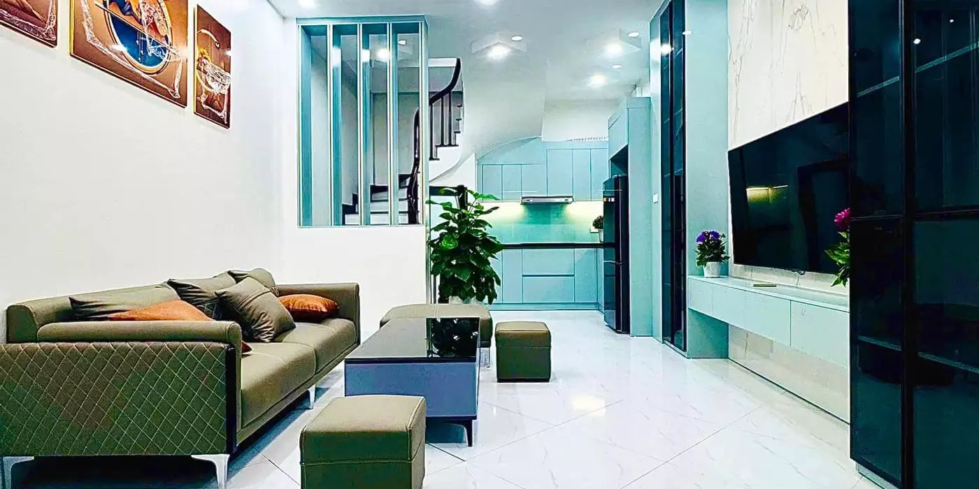 BÁN NHÀ TRUNG TÂM HAI BÀ TRƯNG NHÀ MỚI KÍNH KOONG LÔ GÓC Ô TÔ VÀO NHÀ KINH DOANH ONLINE GIÁ 10 TỶ