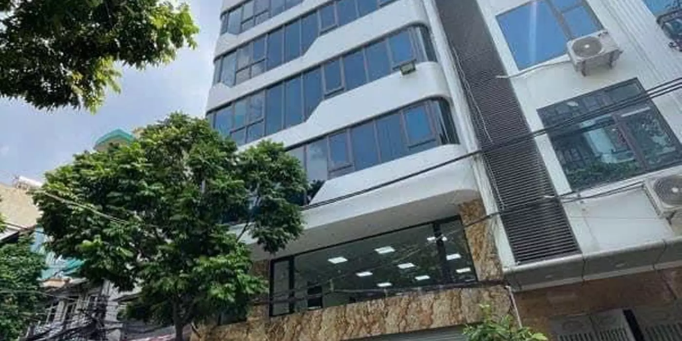 TOÀ NHÀ VĂN PHÒNG DƯƠNG KHUÊ 120M – 10 TẦNG MẶT TIỀN LỚN – VỈA HÈ RỘNG – GẦN BẾN XE MỸ ĐÌNH – XUNG