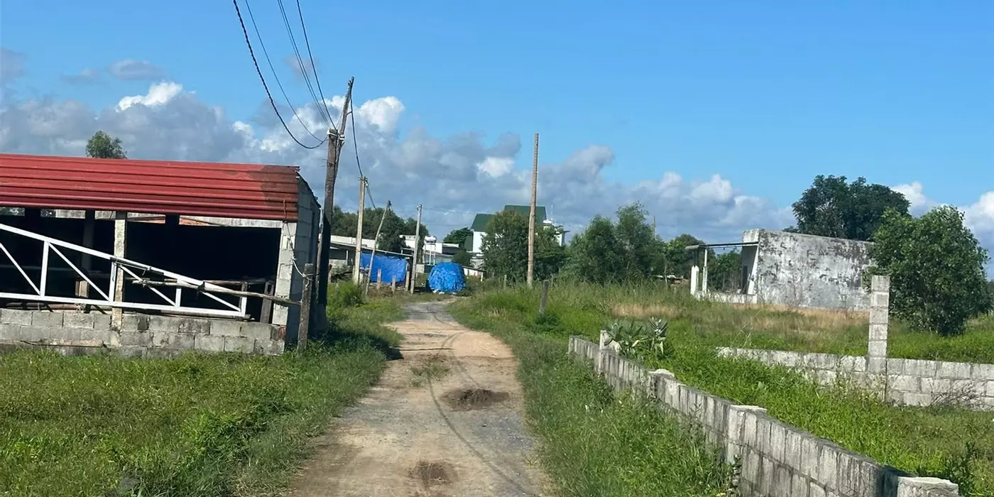 Bán đất thổ cư 2 mặt đường Tân Bình - TX  LaGi đại hạ giá