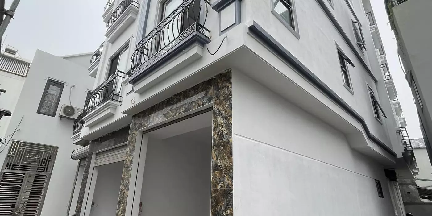 Bán nhà xây mới tinh gần Đại học Công nghiệp Hà Nội, ngõ nông 10m ra đường ô tô