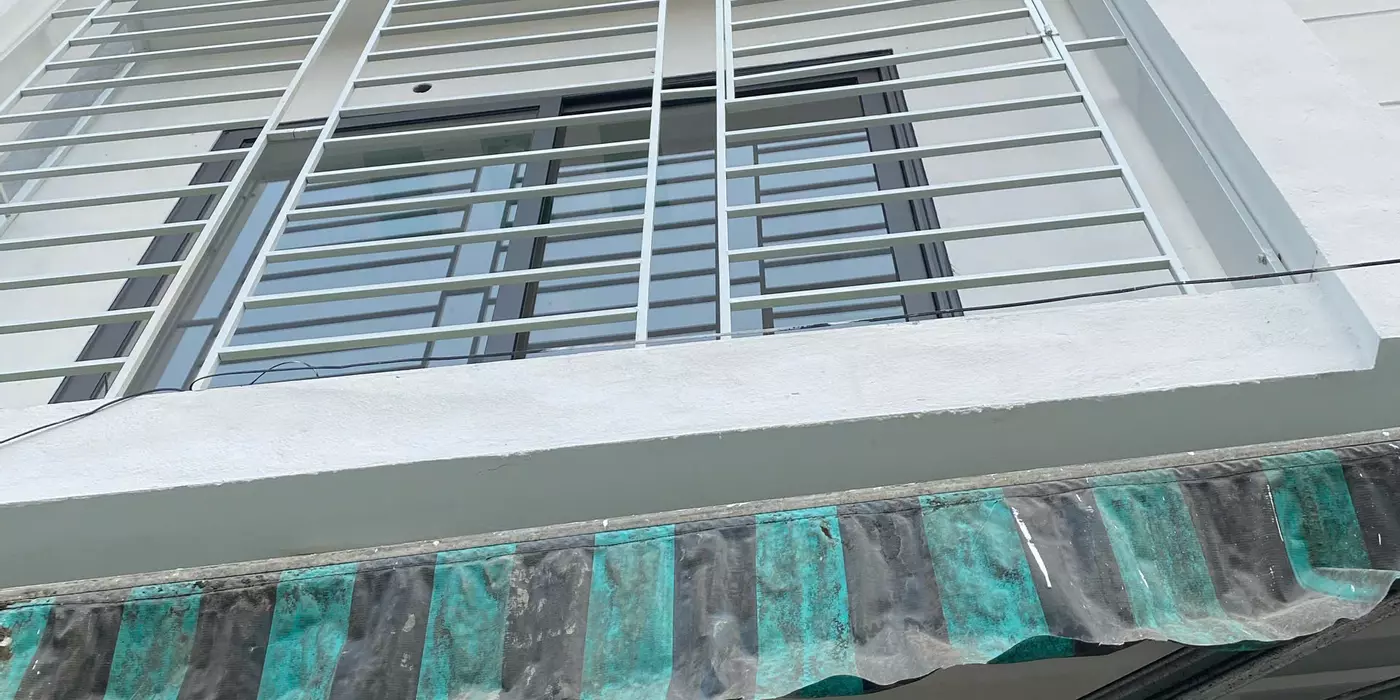 Chính chủ cần bán nhà đẹp tại Lê Trọng Tấn ngõ rộng ô tô nở hậu