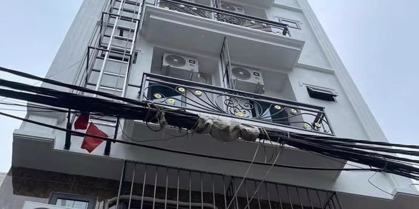 GÀ ĐẺ TRỨNG VÀNG - THU VỀ 1,2 tỷ/năm - CĂN HỘ 8 tầng - 20 PHÒNG khép kín cho thuê- Khu vực luôn