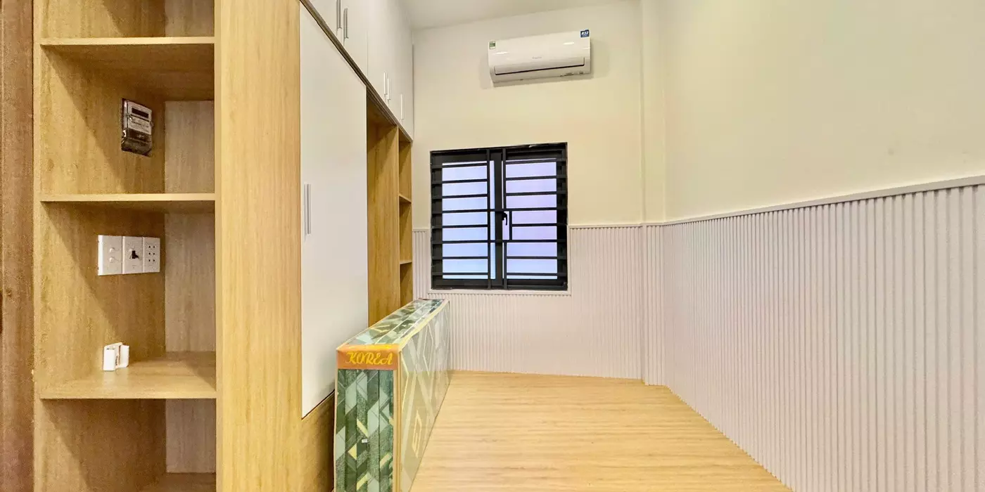 Cho thuê phòng trọ tại Trần Hưng Đạo, Q1, 6,2 triệu, 20m2 full nội thất, giá mềm, dọn vào ở ngay