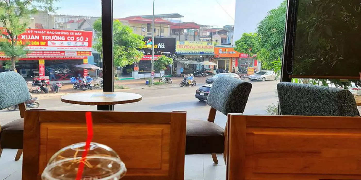 Bán 50m2 đất tặng nhà 4 tầng mới tinh kinh doanh tốt tại Trâu Quỳ, Gia Lâm, Hà Nội. Lh 0989894845