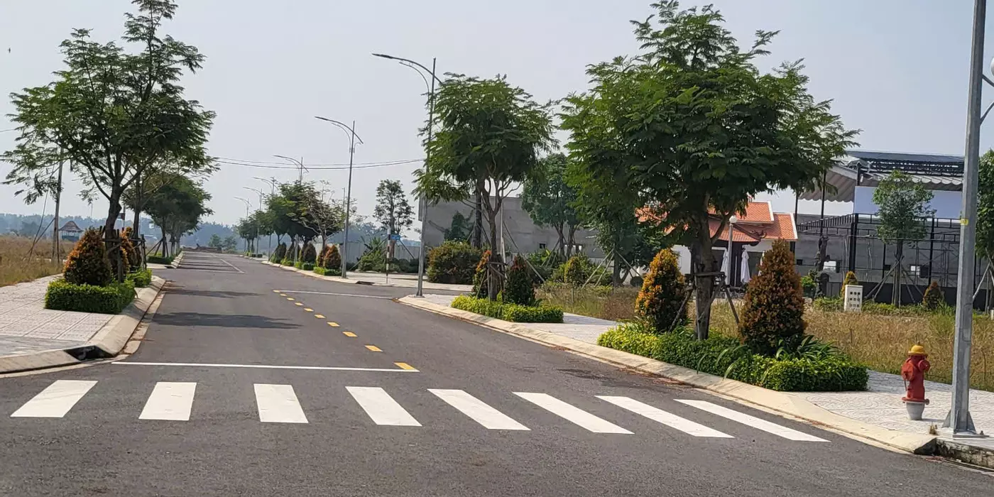 Mở bán King Hill Bến Lức, Dt 100m2 giá chỉ 2  tỷ, CK 10%, Sổ đỏ sang tên ngay. CĐT 0917688586