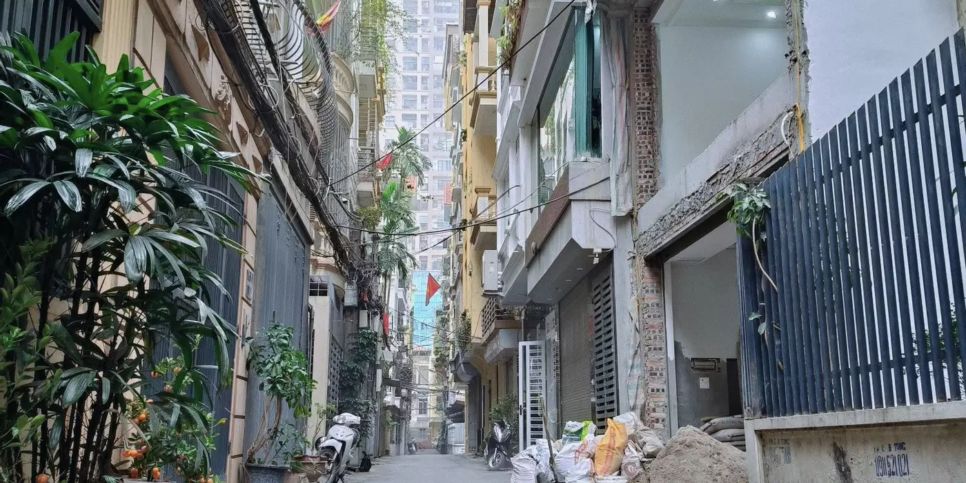 BÁN NHÀ TRẦN QUỐC HOÀN CẦU GIÁY 7 TẦNG THANG MÁY NGÕ 2 Ô TÔ TRÁNH-  KINH DOANH NHÀ ĐẸP 22 TỶ