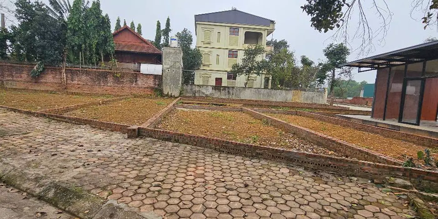 Bán lô đất TĐC Vai Réo vị trí đẹp giá rẻ VH rộng đường to gần ĐL Thăng Long nhỉnh 3tỷ