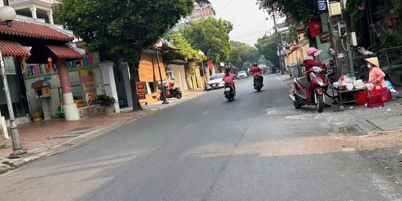 Bán nhà MẶT PHỐ PHAN ĐÌNH GIÓT, Hà đông, lô góc, KINH DOANH, vỉ hè, 14 tỷ.