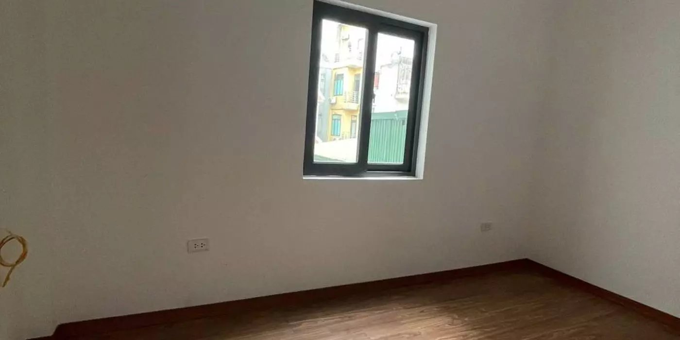 Bán nhà Vũ Tông Phan giá 7.9 tỷ , diện tích 45m2, 4 tầng, mặt tiền 3.5m