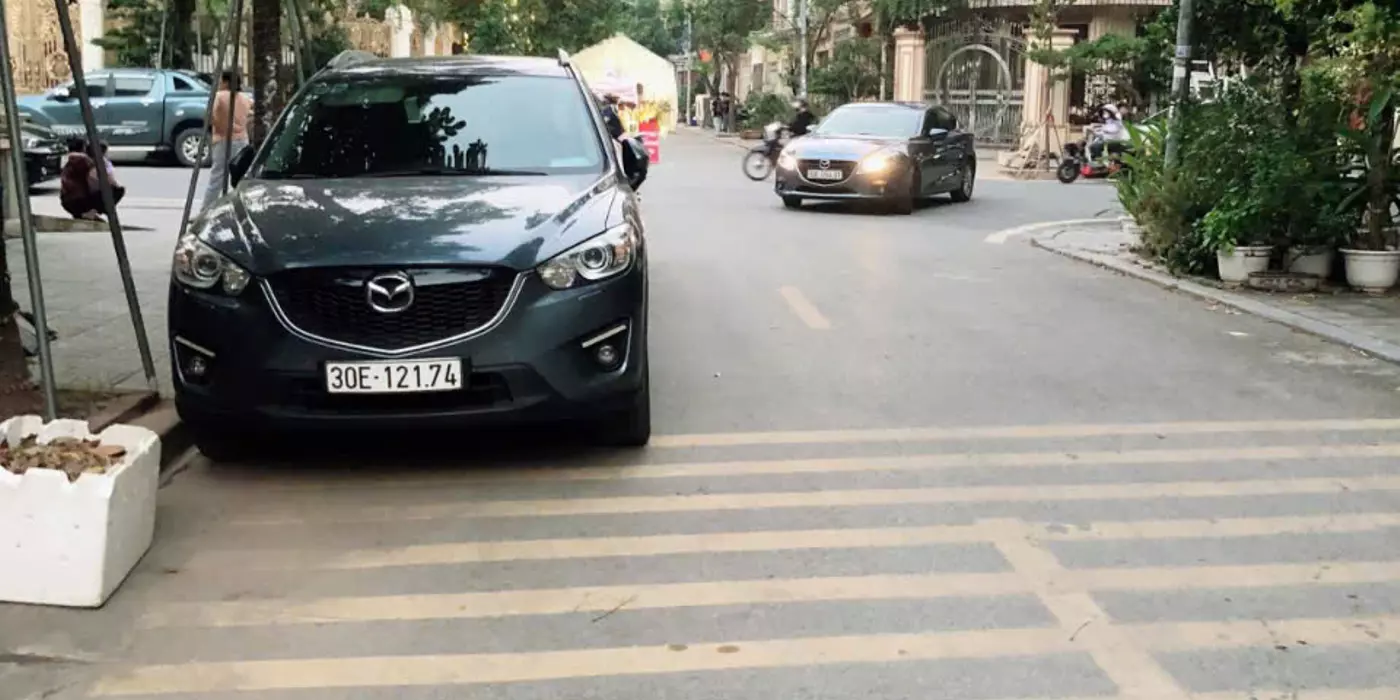 PHÂN LÔ, Ô TÔ TRÁNH, NGỌC HỒI- HOÀNG MAI, 63 M2, 5 TẦNG, MT 4,5 M, GIÁ 16,8 TỶ.