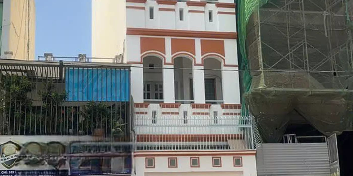 Bán NHÀ MẶT TIỀN MỚI. Giá tốt. Vị trí đẹp, P.9, Q. Phú Nhuận