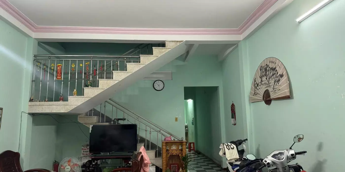 Bán Nhà 2 Tầng Đường Nguyễn Văn Siêu 5m5 - Sau Lưng Mường Thanh.