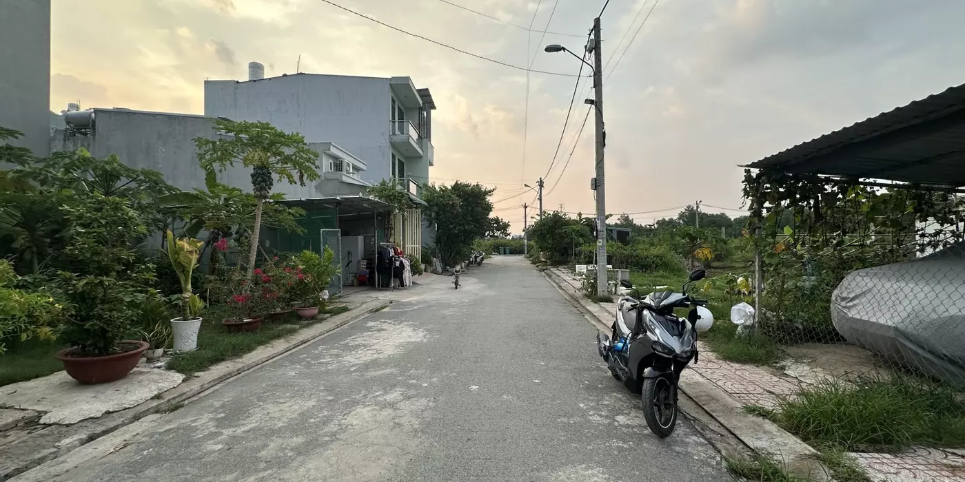 Đất phân lô 4x20m - Gò Cát Phú Hữu Q9 - đường nhựa 8m có vỉa hè - giá 3,98 tỷ
