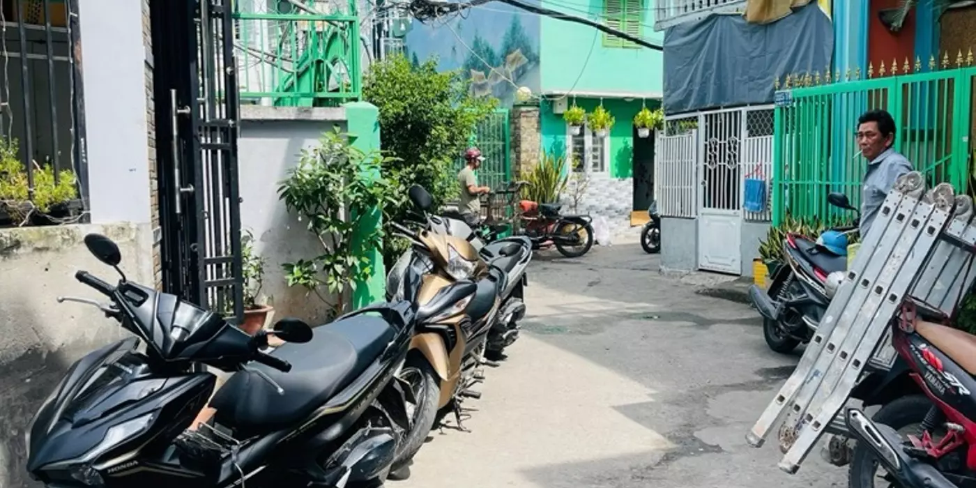 [P3Q8],  NHÀ 4 LẦU. MẶT TIỀN HẺM XE HƠI, TẠ QUANG BỬU. CHỈ 7 TỶ