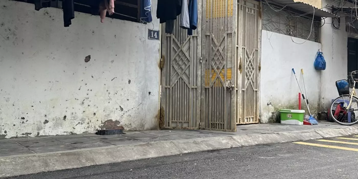 Bán đất nguyễn khoái 48M phân lô ô tô tránh vào nhà hoàng mai